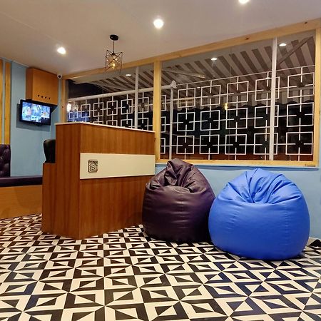 Stay Villa Hostel For Male And Female Bombay Esterno foto