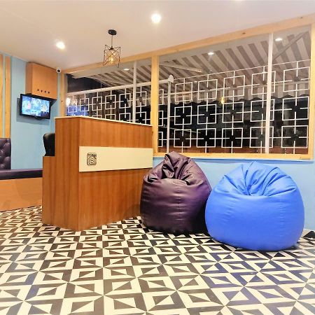 Stay Villa Hostel For Male And Female Bombay Esterno foto