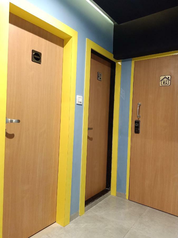 Stay Villa Hostel For Male And Female Bombay Esterno foto