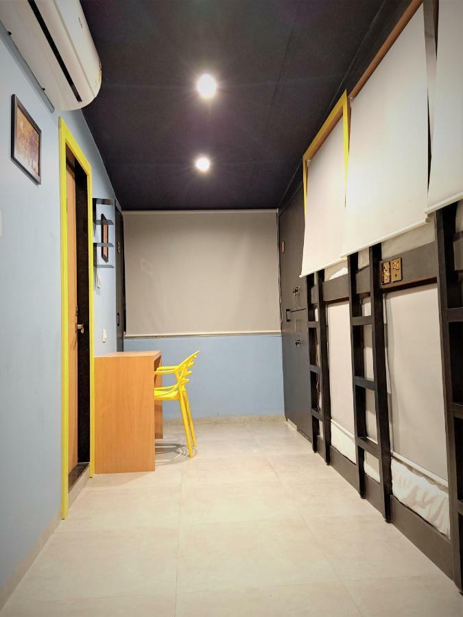 Stay Villa Hostel For Male And Female Bombay Esterno foto